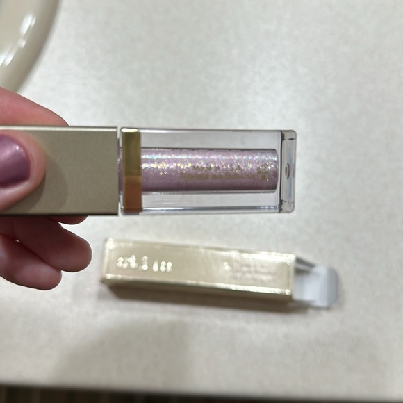 Stila Glitter and Glow Highlighter - Picture 2 of 2